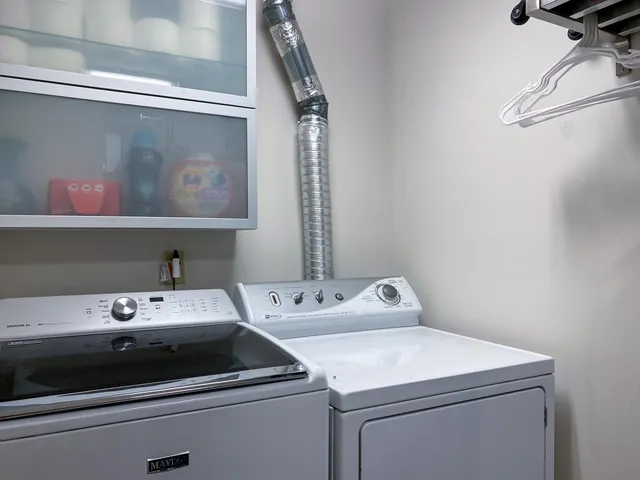 $2,500 | 601 North Segoe Road, Unit 404, Madison, WI 53705