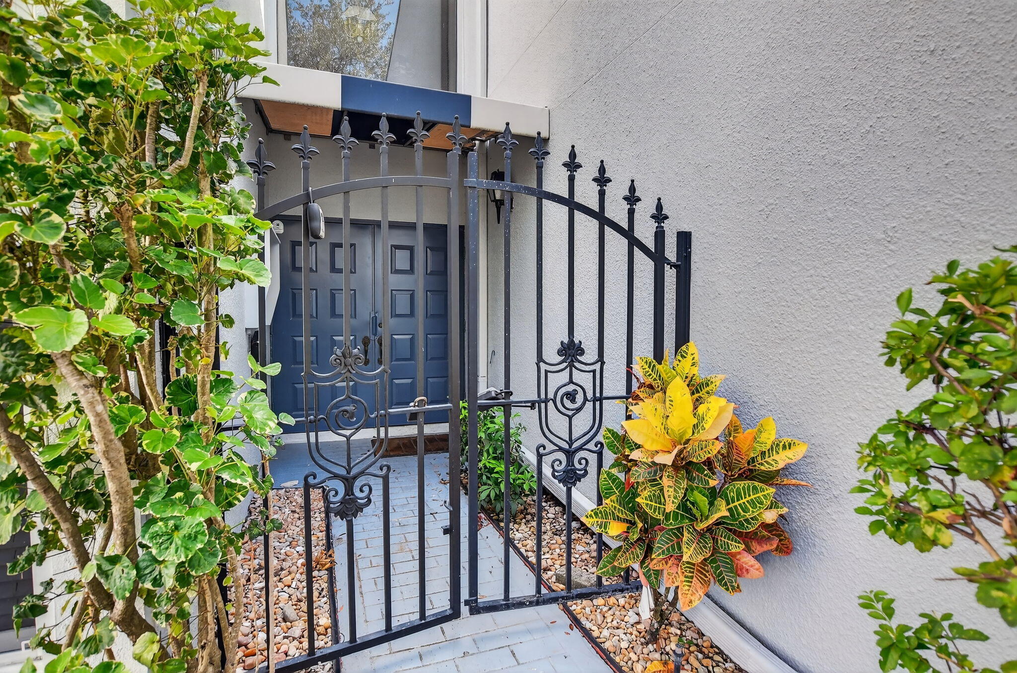 6101 Old Court Road, Unit 140 Boca Raton, FL 33433 - Photo 3 of 57 3-web-or-mls-004_DSC_1813