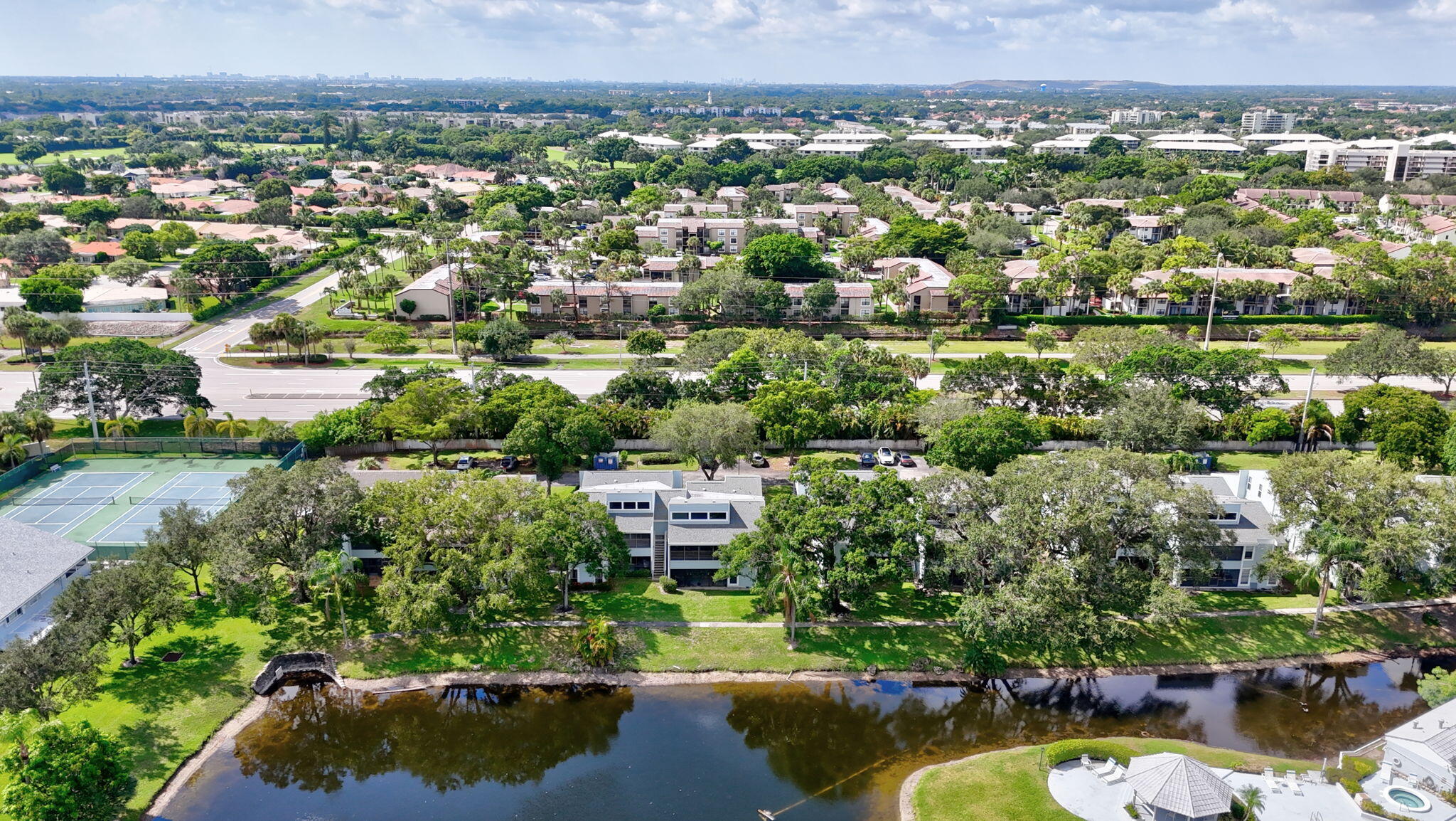 6101 Old Court Road, Unit 140 Boca Raton, FL 33433 - Photo 50 of 57 50-web-or-mls-DJI_20250113024707_0027_D_
