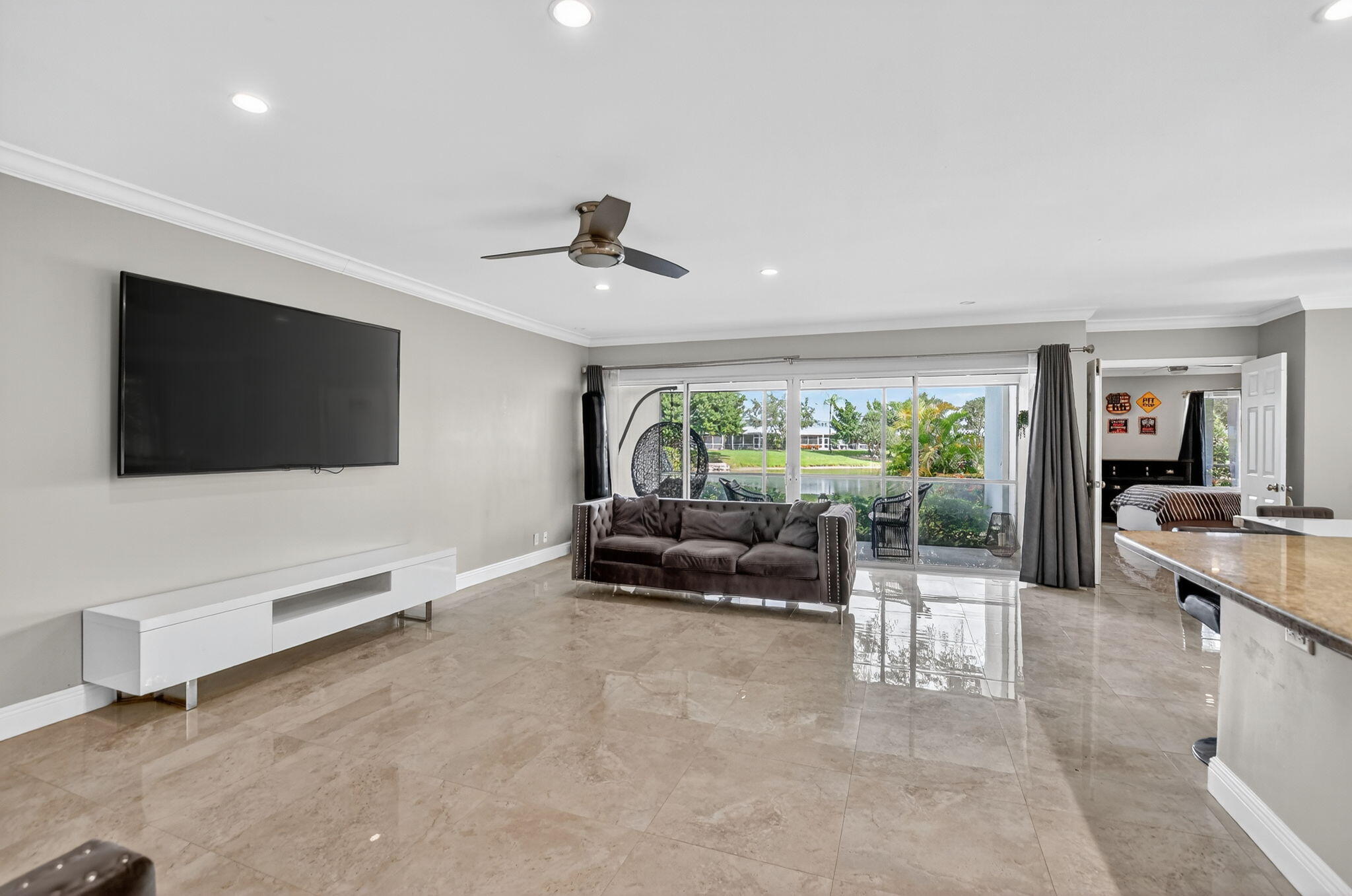 6101 Old Court Road, Unit 140 Boca Raton, FL 33433 - Photo 7 of 57 7-web-or-mls-008_DSC_1833