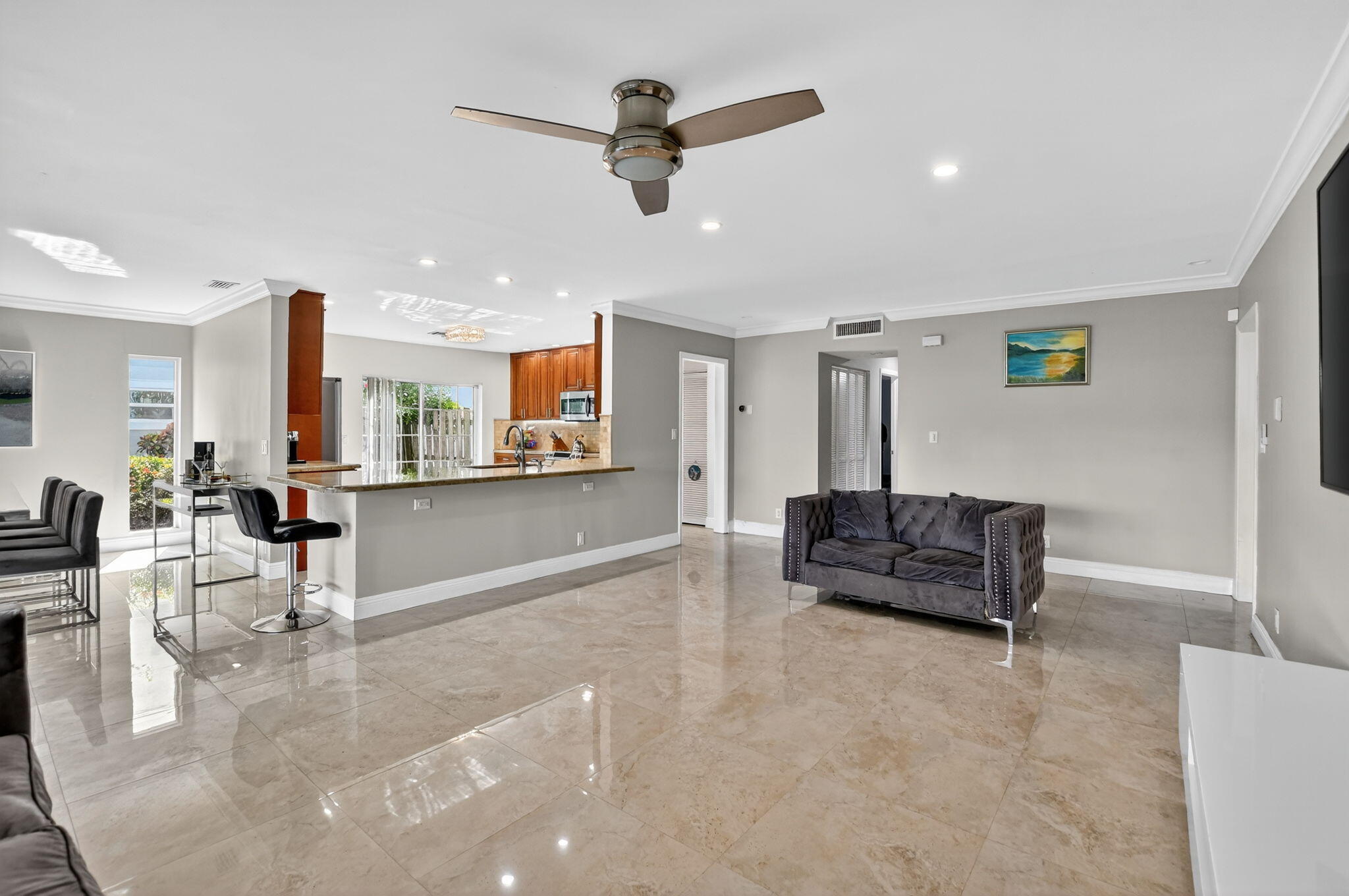 6101 Old Court Road, Unit 140 Boca Raton, FL 33433 - Photo 9 of 57 9-web-or-mls-010_DSC_1842