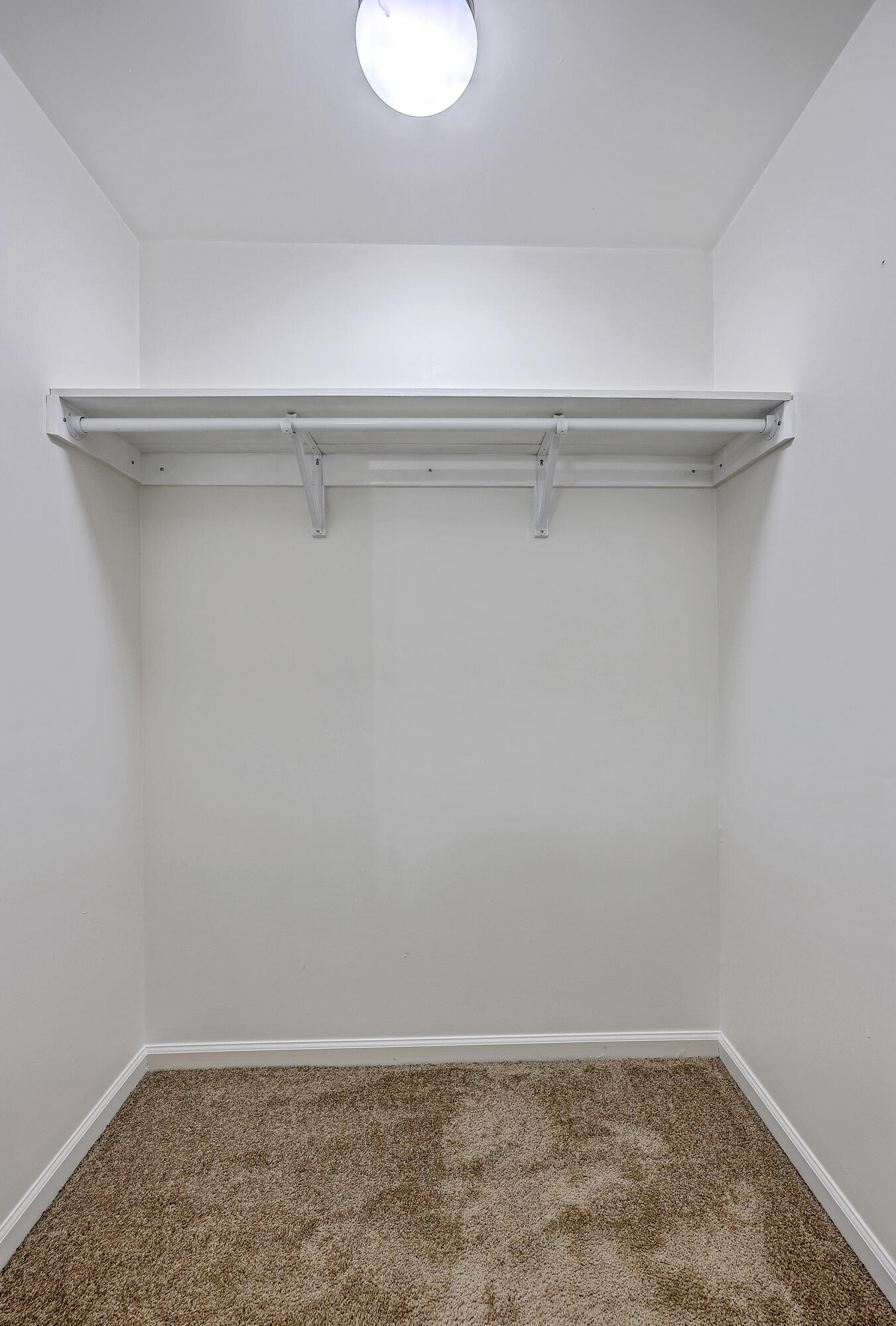 302 Springview Lane, Unit 10 Summerville, SC 29485 - Photo 21 of 30 ZYN_0699_700_701_702_703_704_705