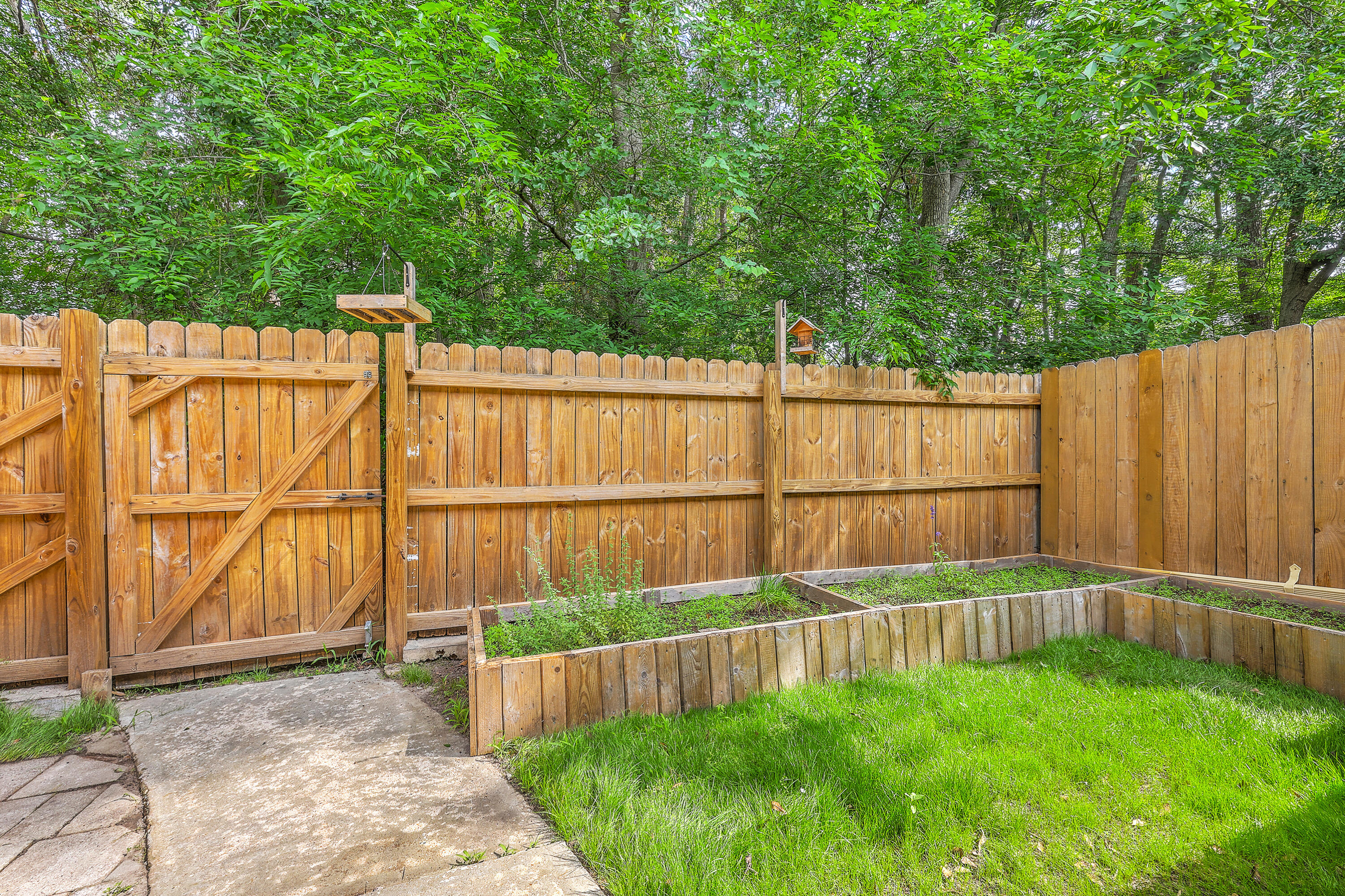 302 Springview Lane, Unit 10 Summerville, SC 29485 - Photo 26 of 30 ZYN_0741_2_3_4_5_6_7