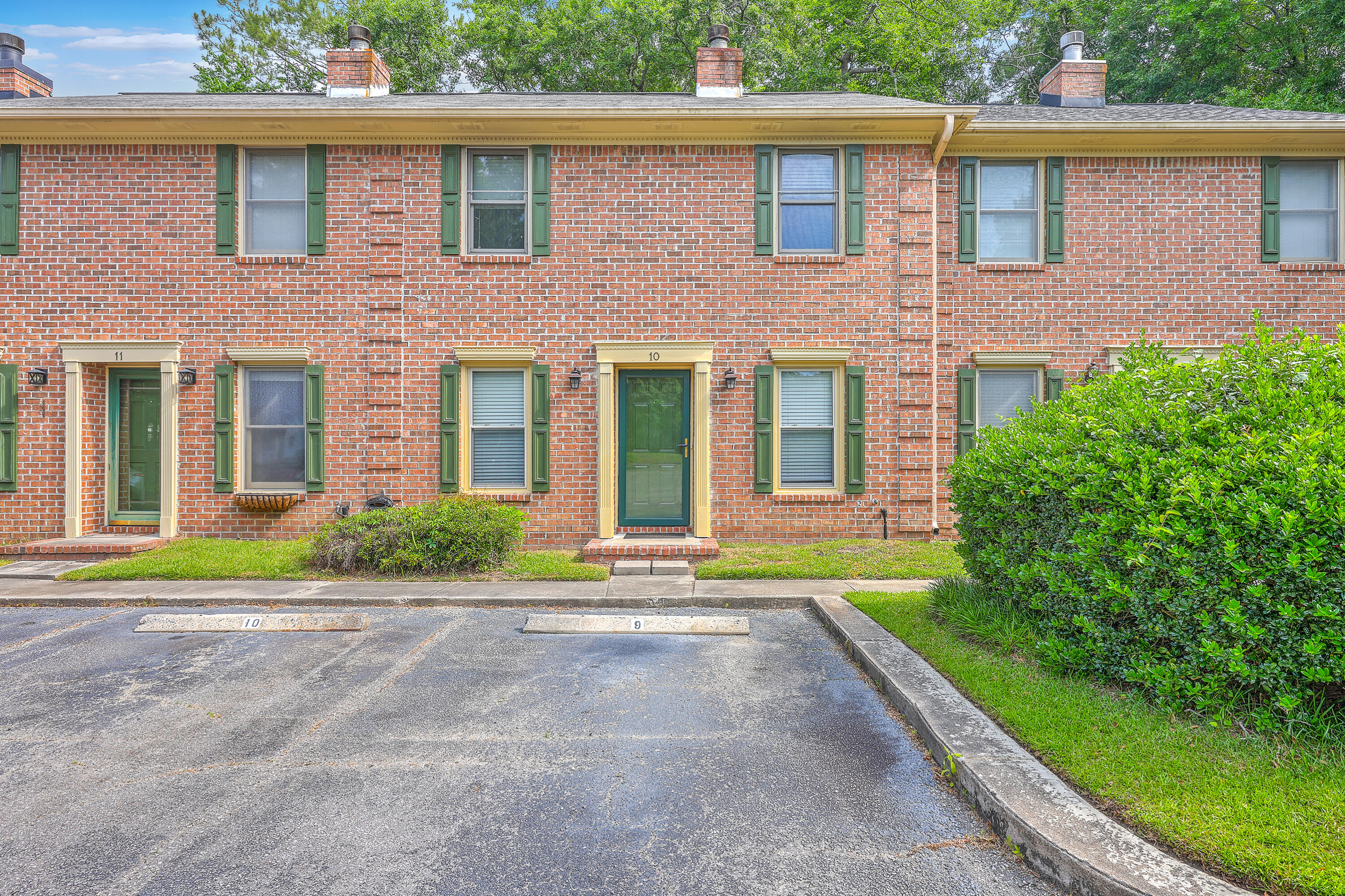 302 Springview Lane, Unit 10 Summerville, SC 29485 - Photo 30 of 30 ZYN_0573_4_5_6_7_8_9