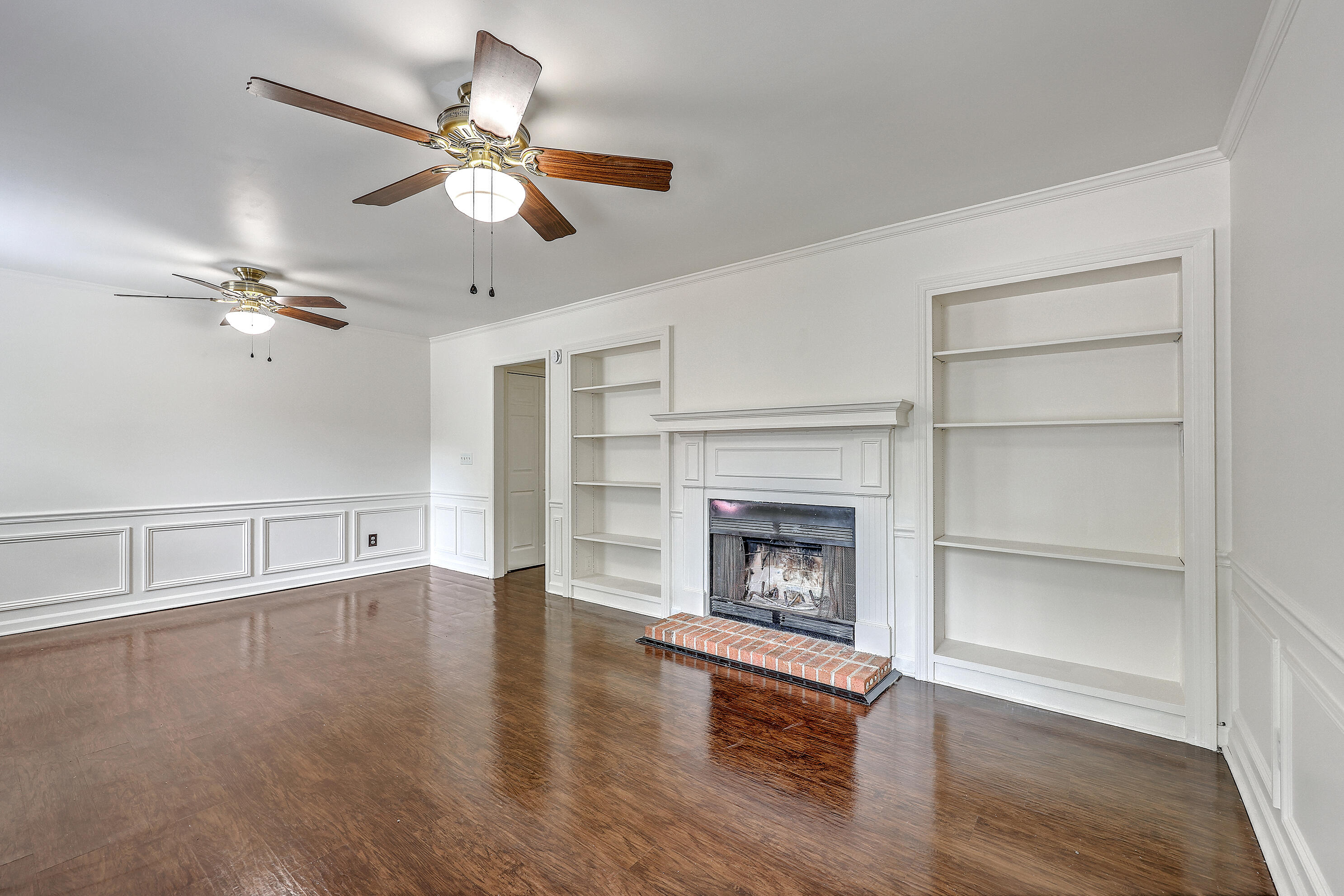 302 Springview Lane, Unit 10 Summerville, SC 29485 - Photo 7 of 30 ZYN_0608_09_10_11_12_13_14