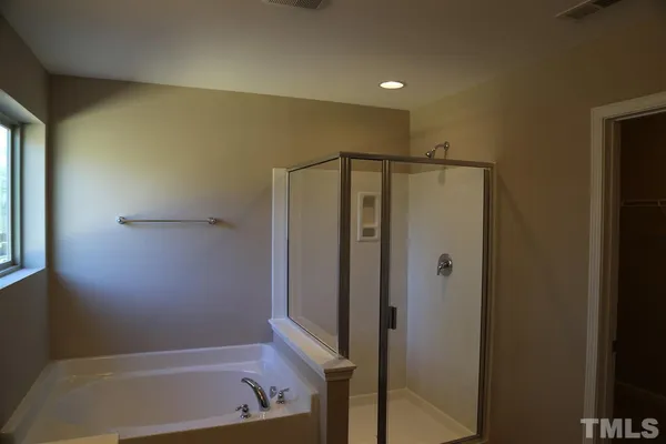 $3,150 | 609 Poplar Street, Durham, NC 27703