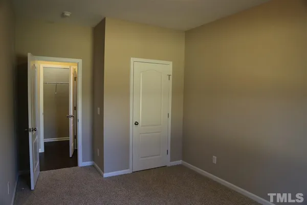 $3,150 | 609 Poplar Street, Durham, NC 27703