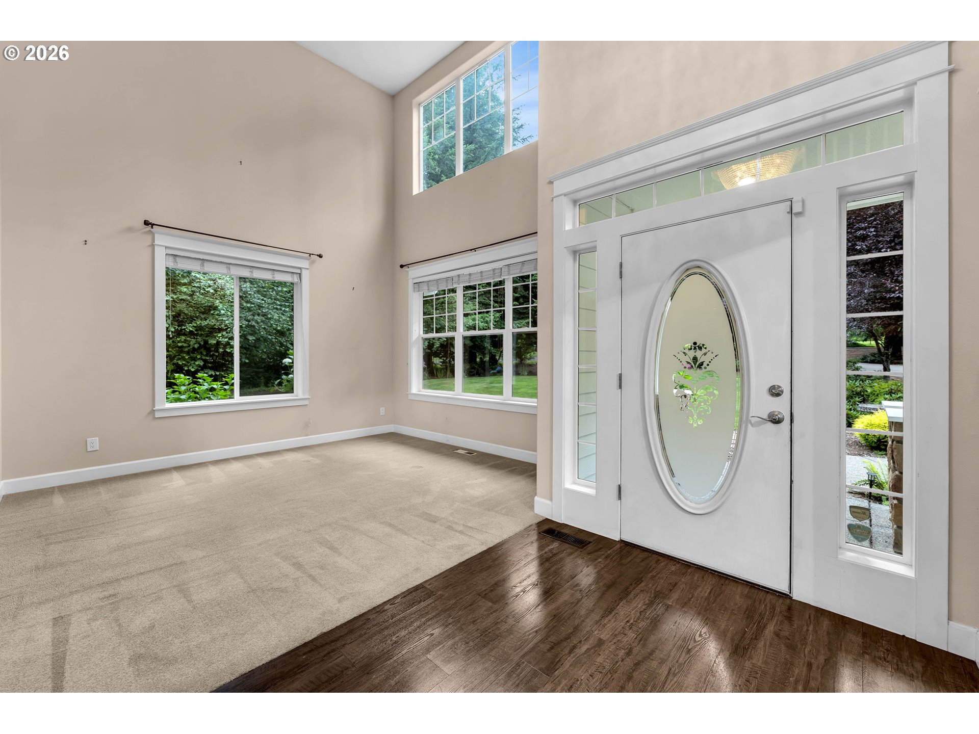 40107 Northeast Miller Road Washougal, WA 98671 - Photo 9 of 48 Living Room/Entrance