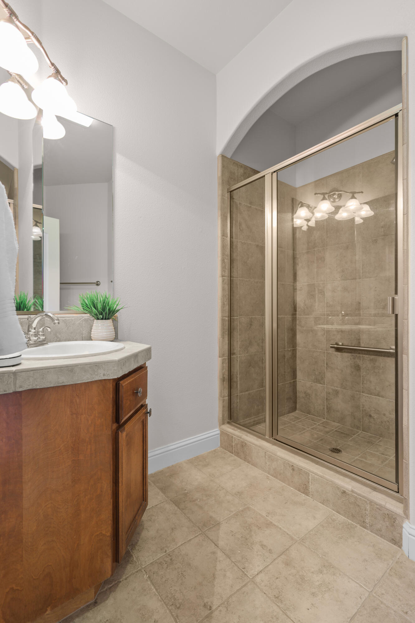 2110 Cadjew Street Redding, CA 96003 - Photo 44 of 62 Hall Bathroom