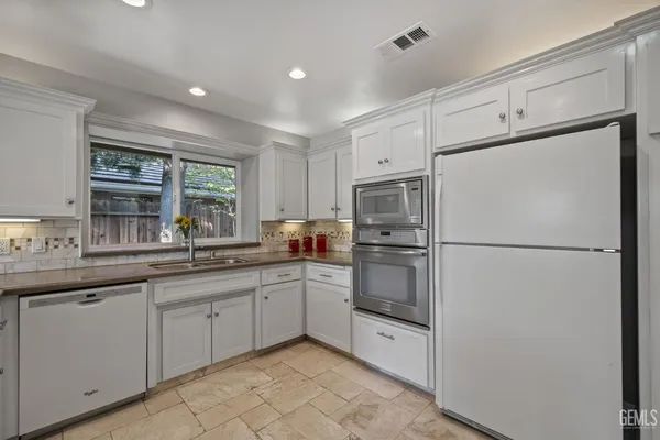 $519,500 | Undisclosed Address, Bakersfield, CA 93311