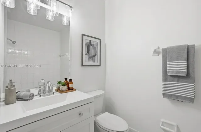 $435,000 | 3914 Southwest 157th Avenue, Unit 227, Miramar, FL 33027