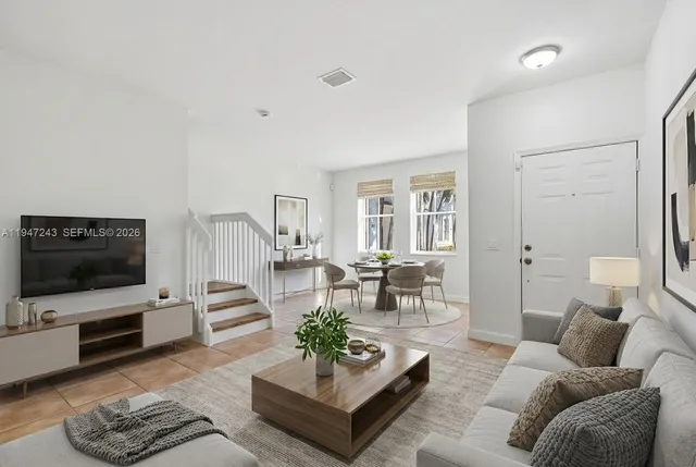 $435,000 | 3914 Southwest 157th Avenue, Unit 227, Miramar, FL 33027