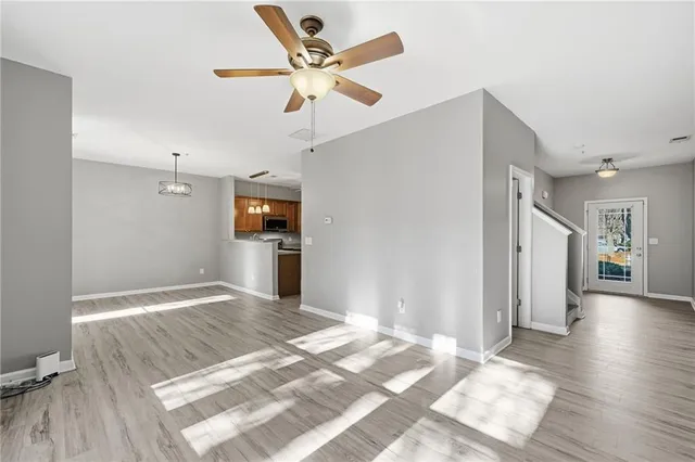 $2,100 | 331 Oakview Way, Canton, GA 30114