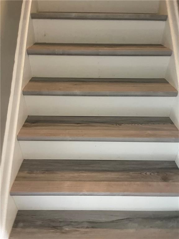 331 Oakview Way Canton, GA 30114 - Photo 9 of 12