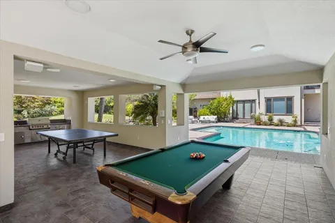 $10,949,888 | 20040 Spaich Court, Saratoga, CA 95070