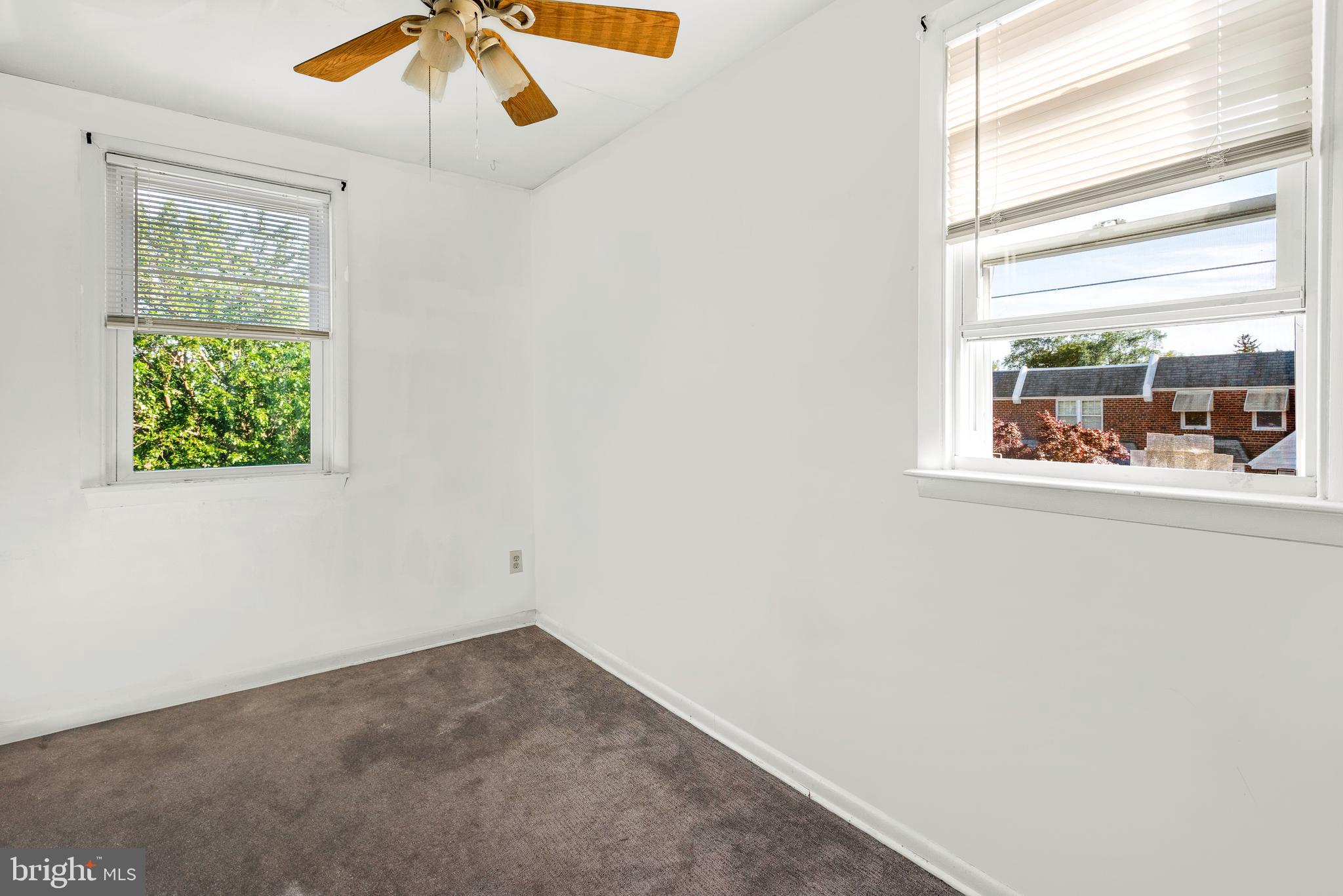 8601 Jackson Street Philadelphia, PA 19136 - Photo 20 of 33 an empty room with windows and entrance
