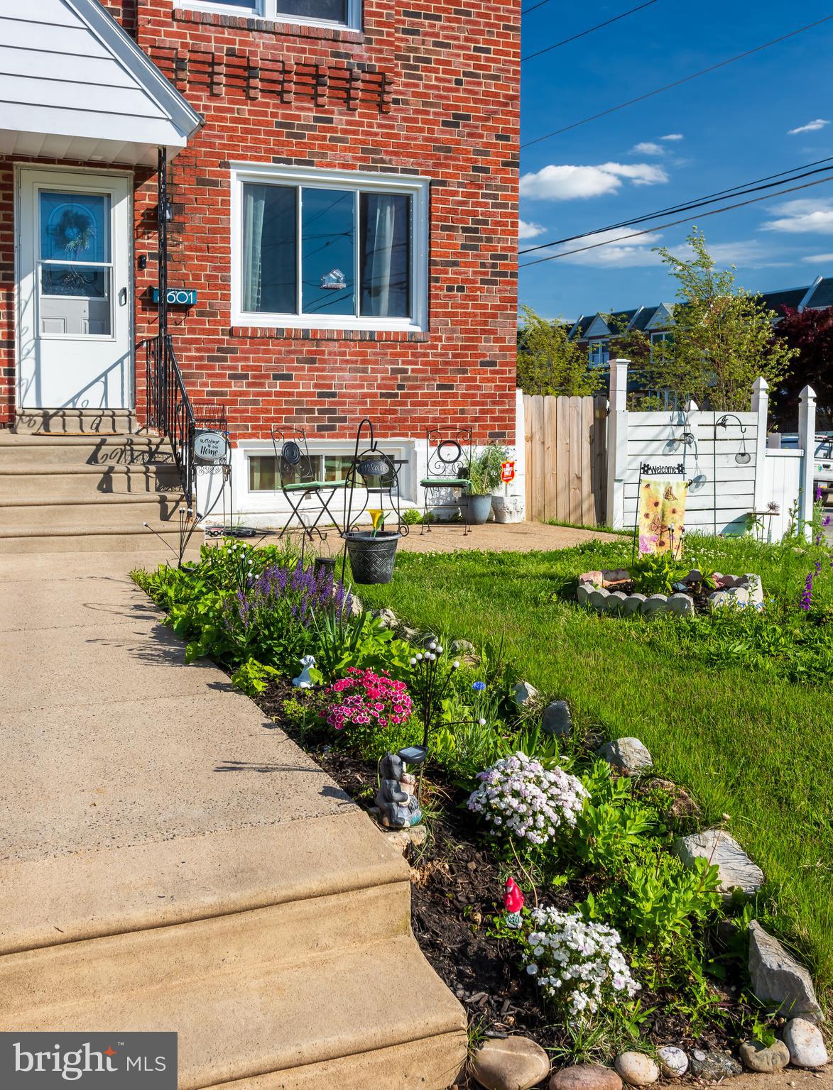 8601 Jackson Street Philadelphia, PA 19136 - Photo 2 of 33 a front view of a house with a yard