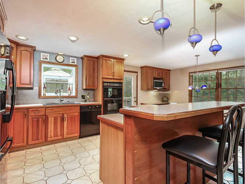 74 Charles Harpin Road Scituate, RI 02825 - Photo 11 of 25 Kitchen.