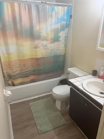 $1,400 | 1875 40th Avenue, Unit 4, Vero Beach, FL 32960