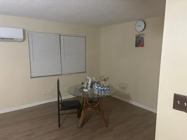 $1,400 | 1875 40th Avenue, Unit 4, Vero Beach, FL 32960