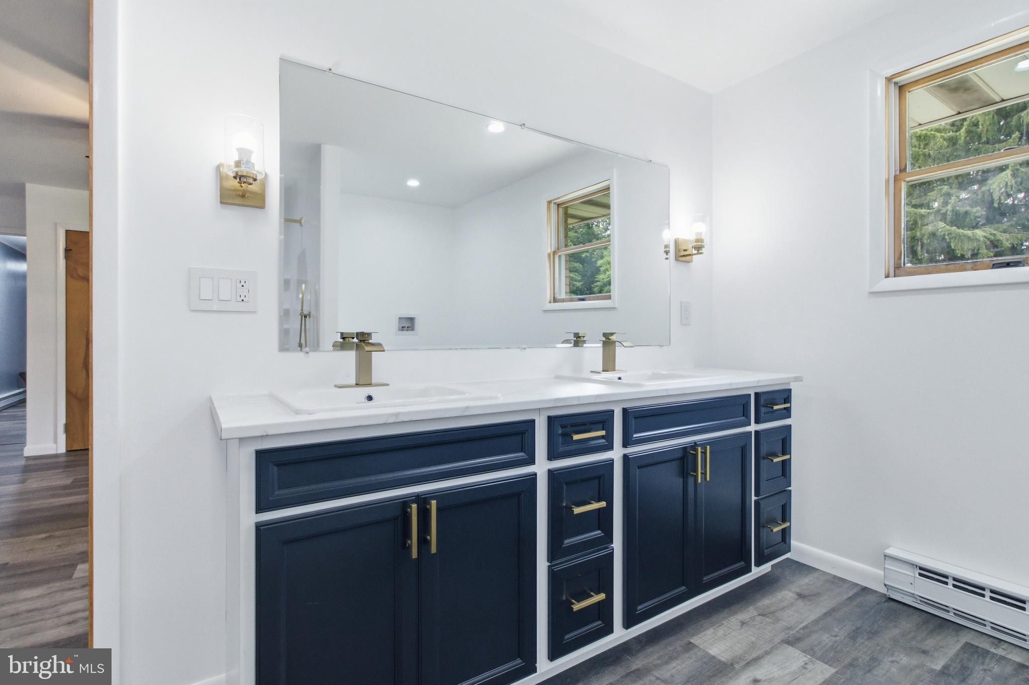 3361 Tyrone Pike Sandy Ridge, PA 16677 - Photo 25 of 53 Master Dual Vanity