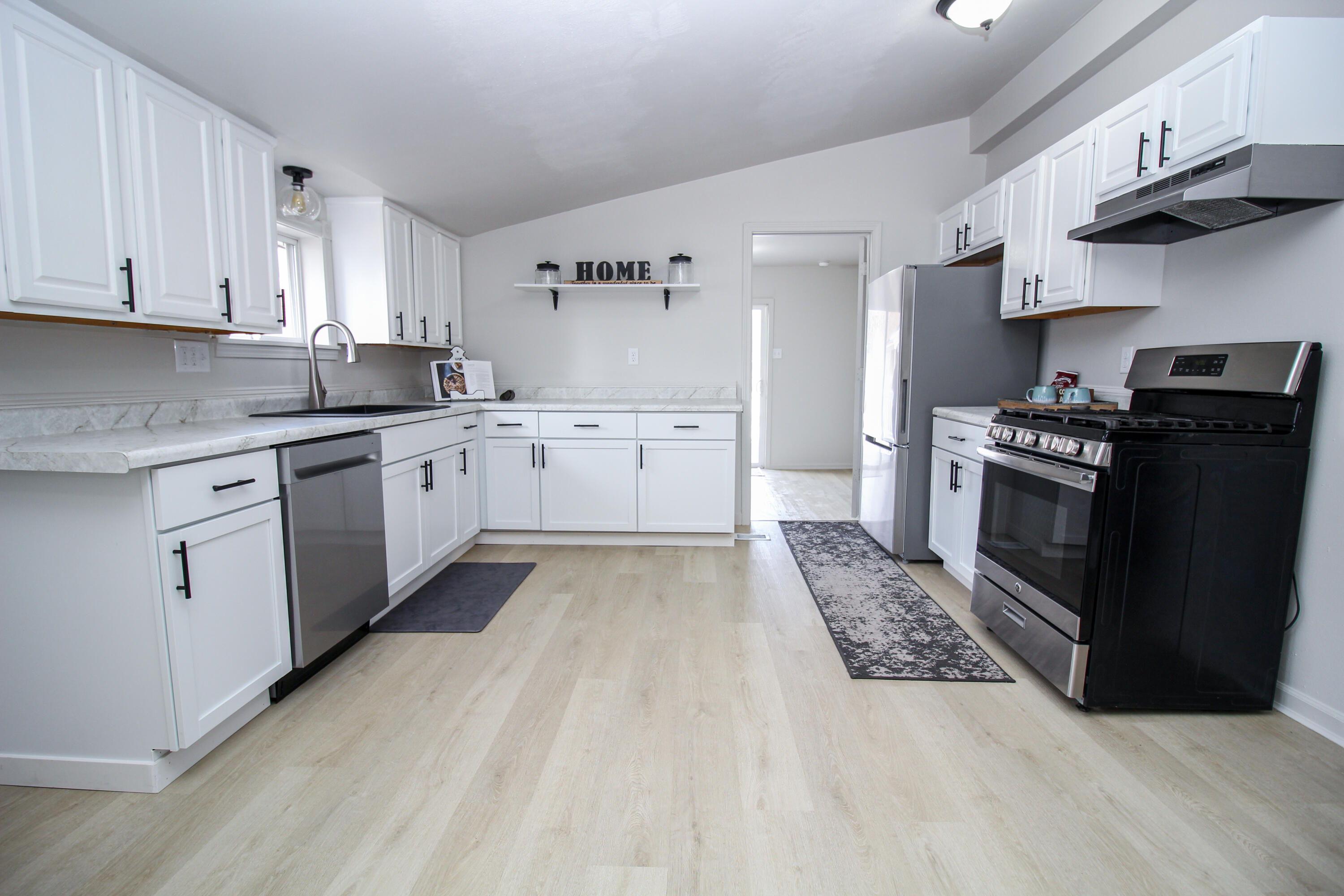 316 West Delaware Street Decatur, MI 49045 - Photo 15 of 33 Delaware-25