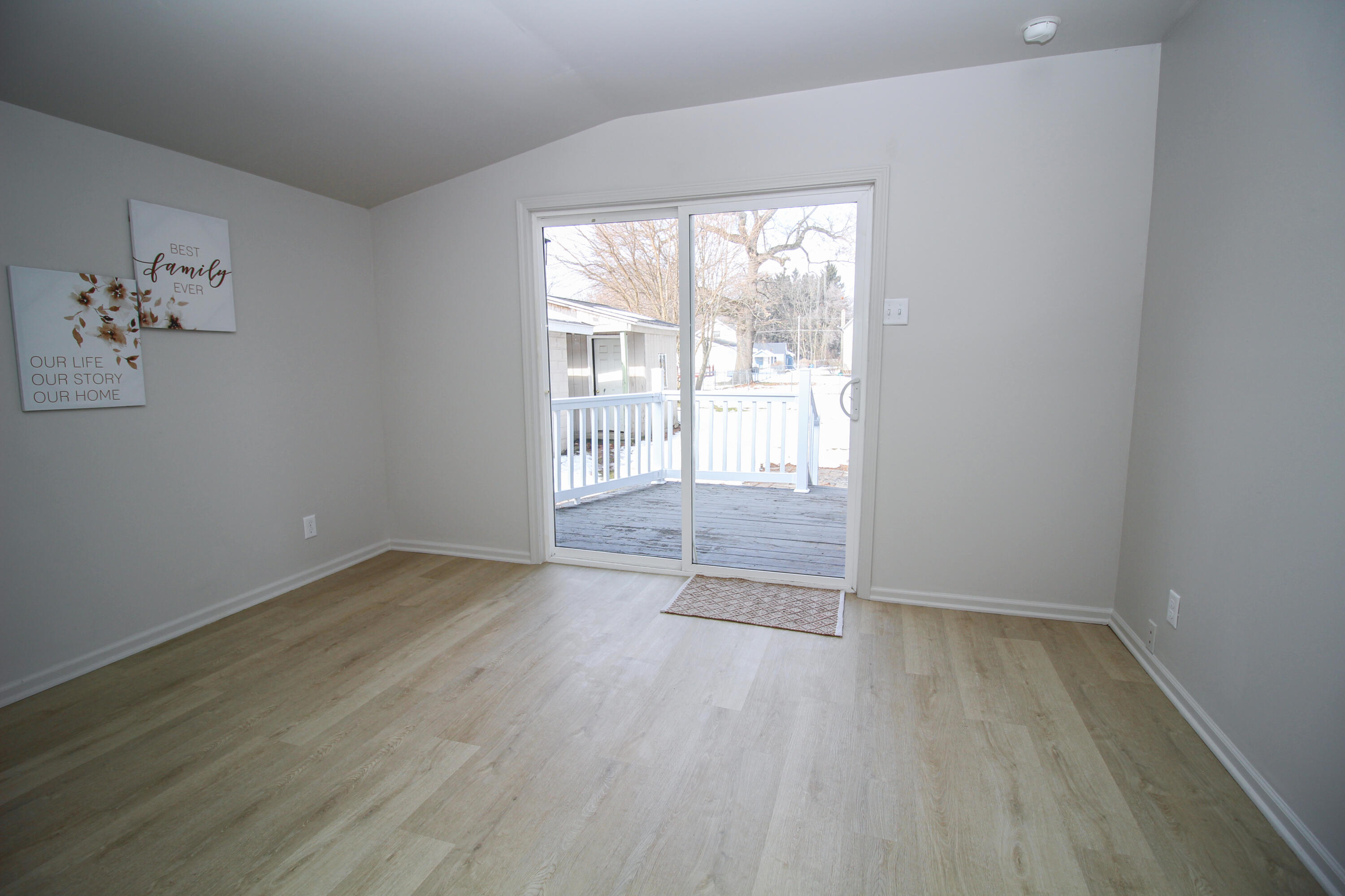 316 West Delaware Street Decatur, MI 49045 - Photo 20 of 33 Delaware-21