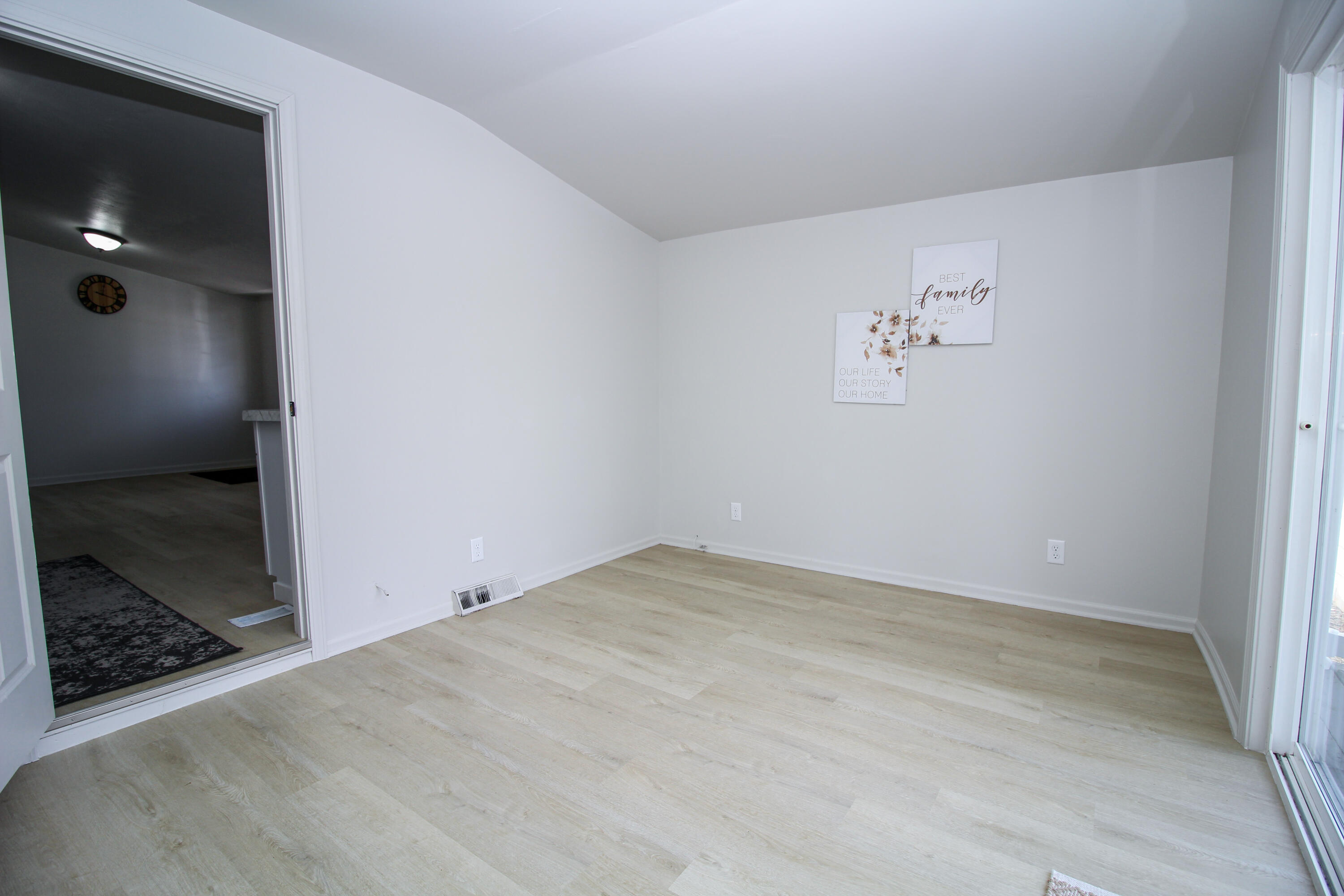 316 West Delaware Street Decatur, MI 49045 - Photo 21 of 33 Delaware-20