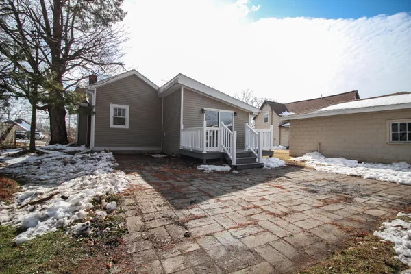 $165,000 | 316 West Delaware Street, Decatur, MI 49045