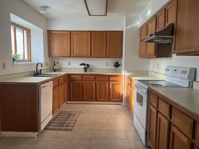 $1,975 | 2510 Kimberly Drive, Garland, TX 75040