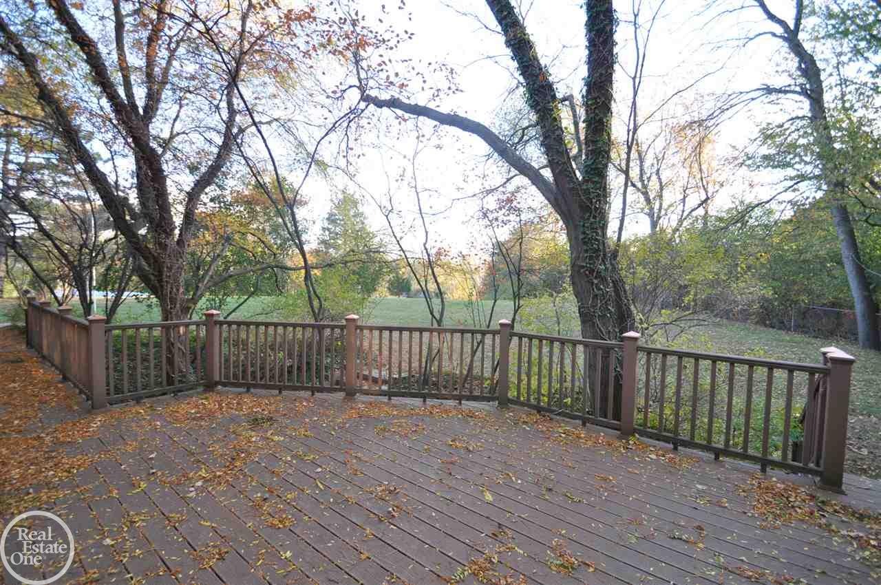 2509 Munster Road Rochester Hills, MI 48309 - Photo 29 of 31