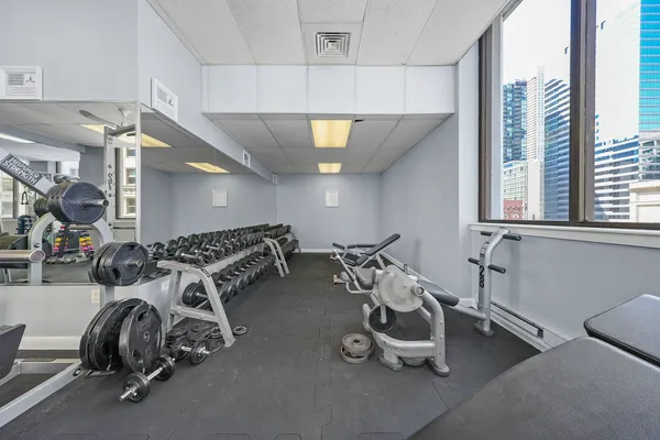 $4,000 | 405 North Wabash Avenue, Unit 3803, Chicago, IL 60611