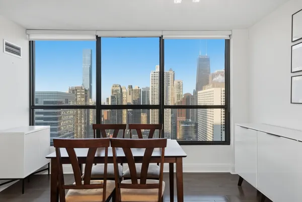 $4,000 | 405 North Wabash Avenue, Unit 3803, Chicago, IL 60611