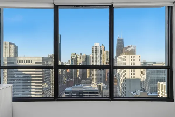$4,000 | 405 North Wabash Avenue, Unit 3803, Chicago, IL 60611