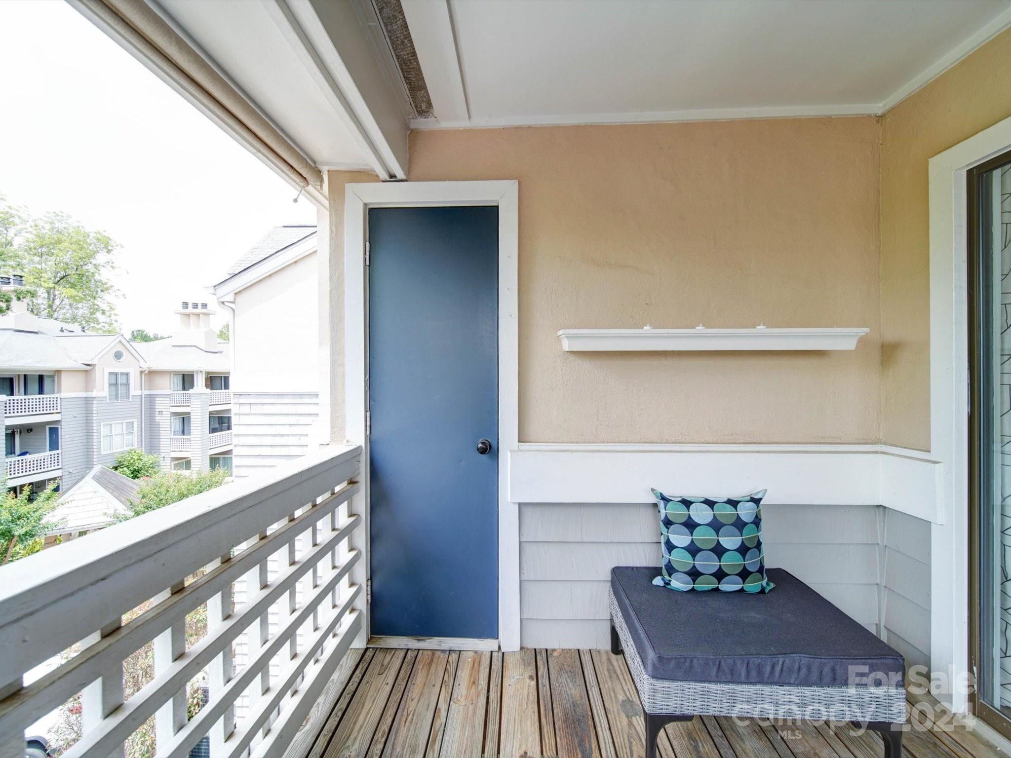 308 Queens Road, Unit 21 Charlotte, NC 28204 - Photo 12 of 39 Gallery Image 12