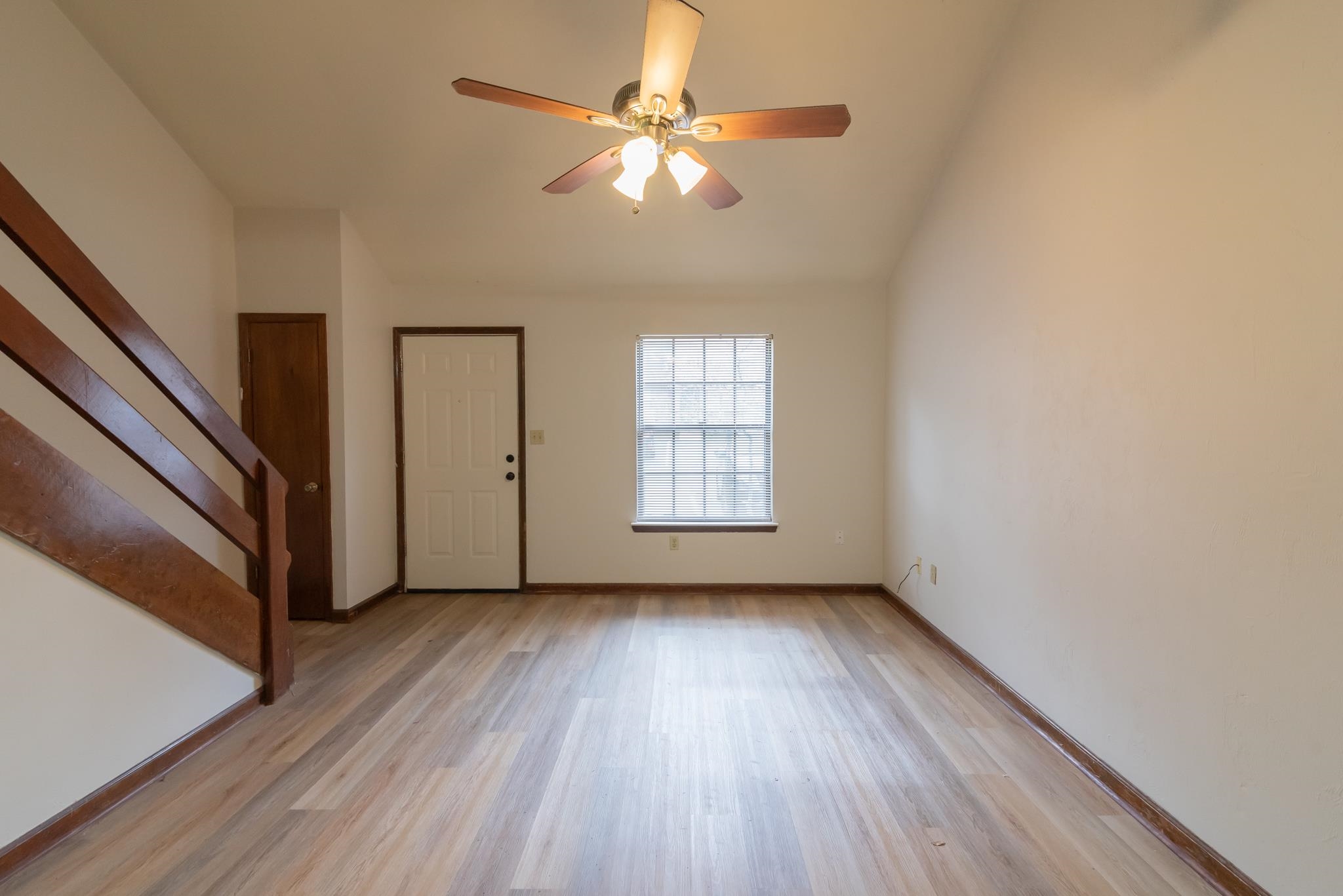 1145 Ocala Road Tallahassee, FL 32304 - Photo 11 of 27 Gallery Image 11
