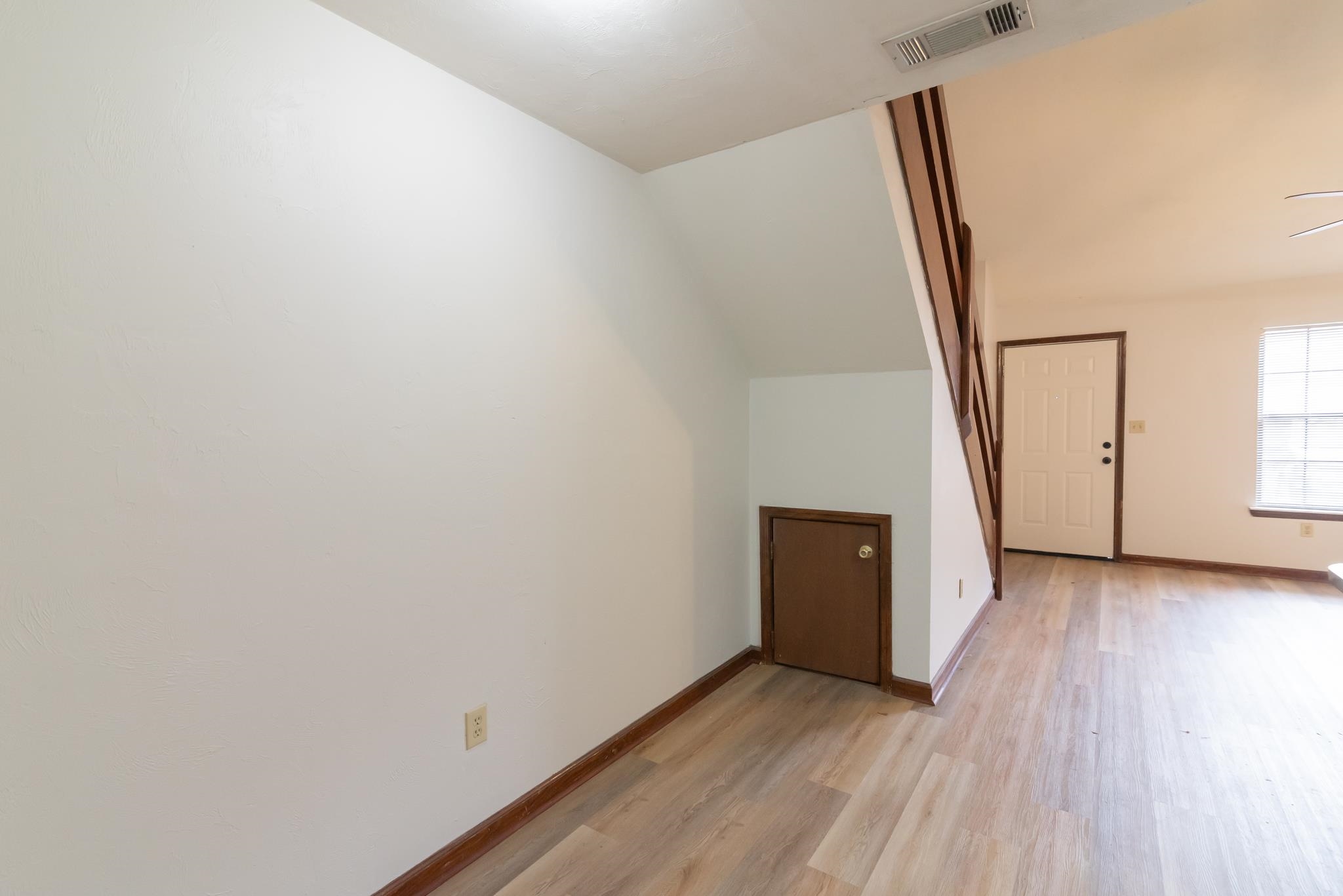 1145 Ocala Road Tallahassee, FL 32304 - Photo 17 of 27 Gallery Image 17