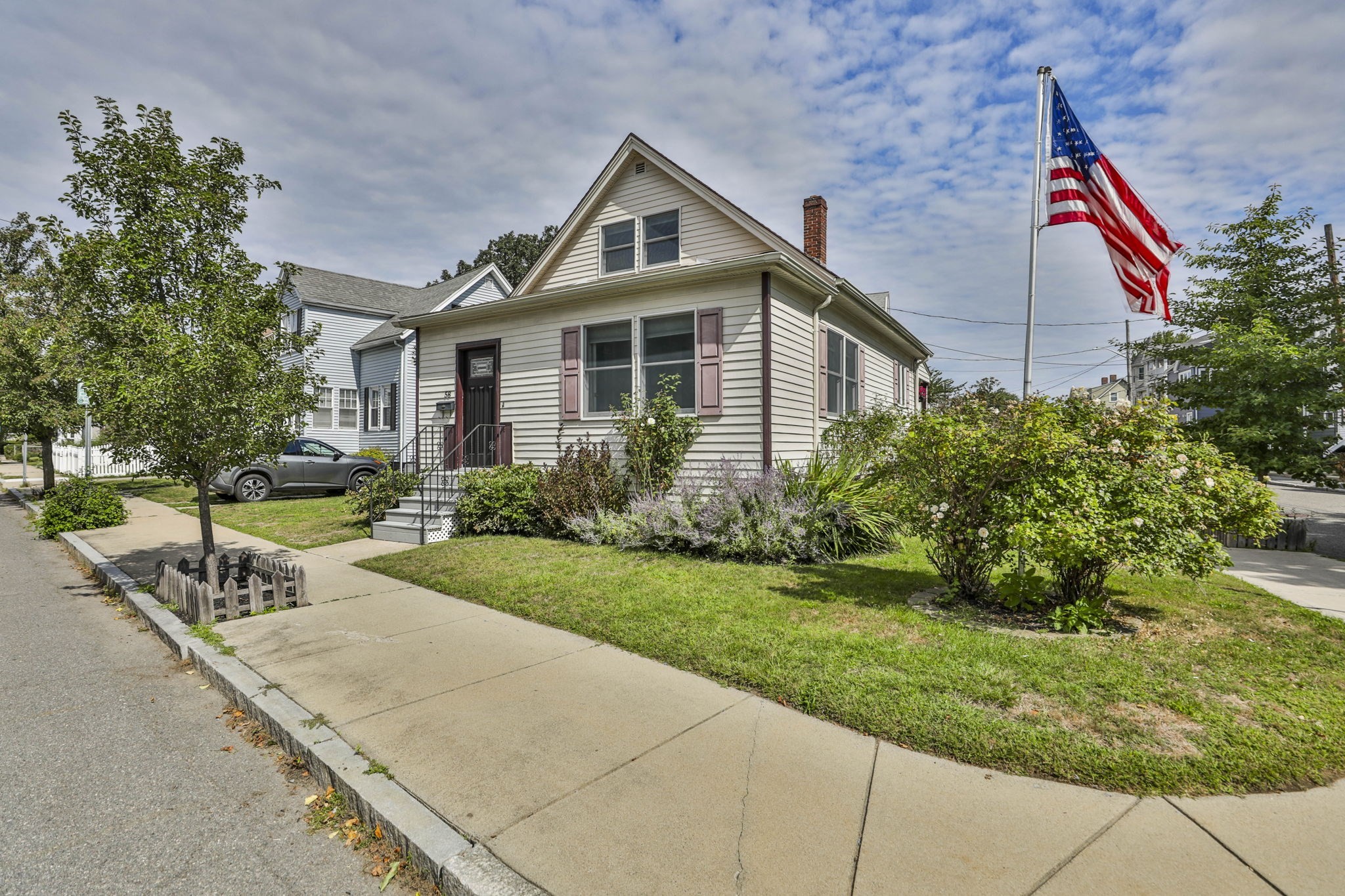 58 Charnwood Road Medford, MA 02155 - Photo 2 of 42 Gallery Image 2