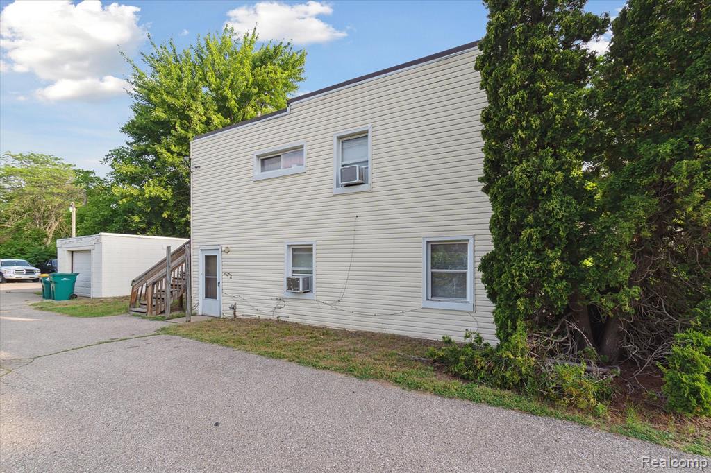 11126 Grover Street Romulus, MI 48174 - Photo 5 of 6