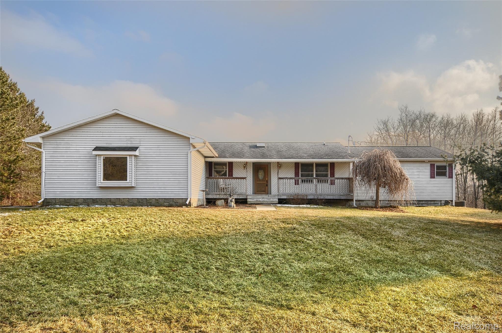3937 Williams Road Columbiaville, MI 48421 - Photo 35 of 65 DSC_3532-HDR(5).jpg