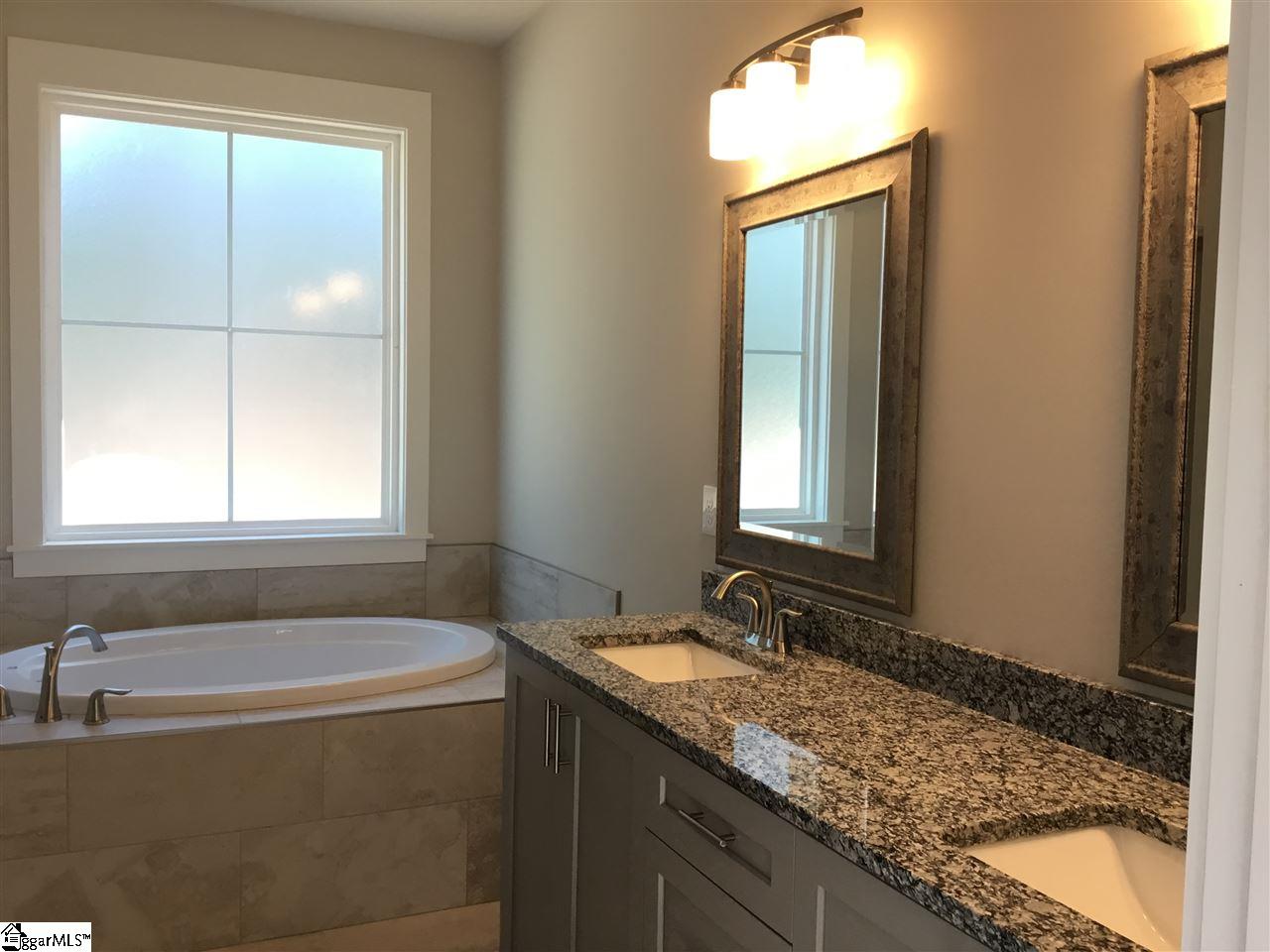 1455 Wingo Road Campobello, SC 29322 - Photo 21 of 35