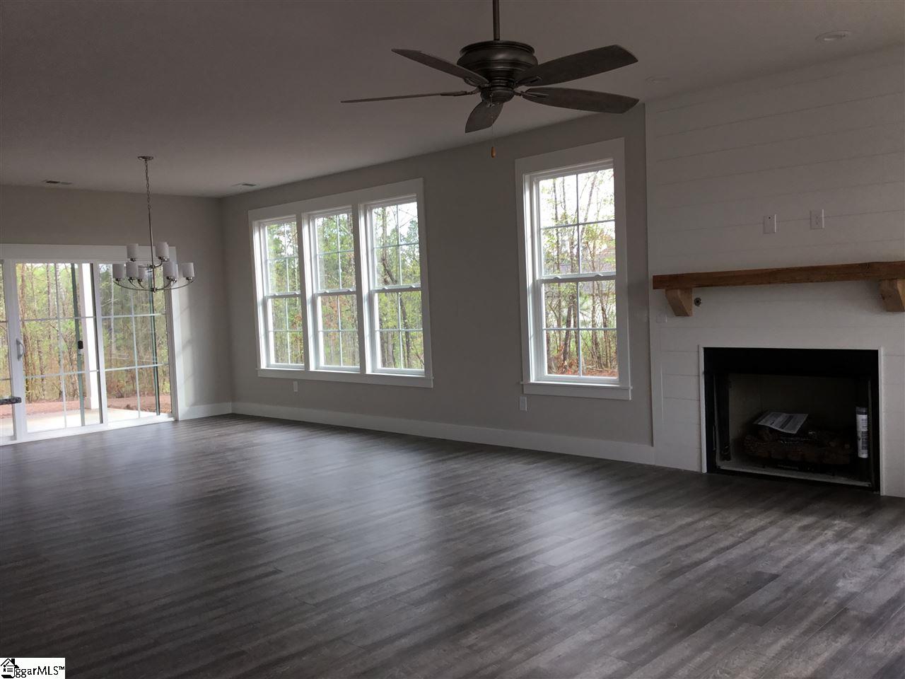 1455 Wingo Road Campobello, SC 29322 - Photo 9 of 35
