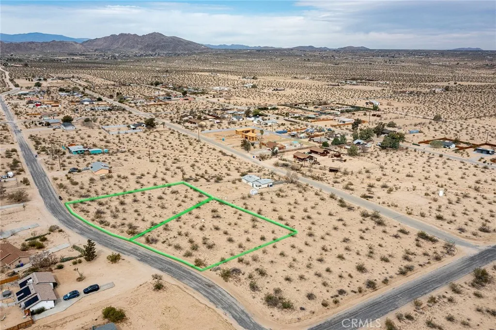 0 4th Street South Joshua Tree, CA 92252 - Photo 2 of 16 a view of a sky from a terrace