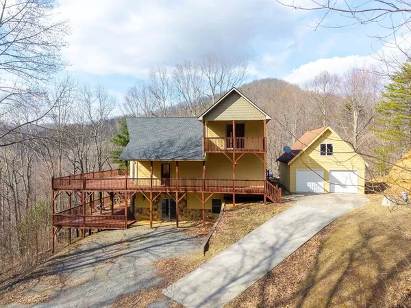 $424,900 | 235 Oak Rdg Estate, Murphy, NC 28906