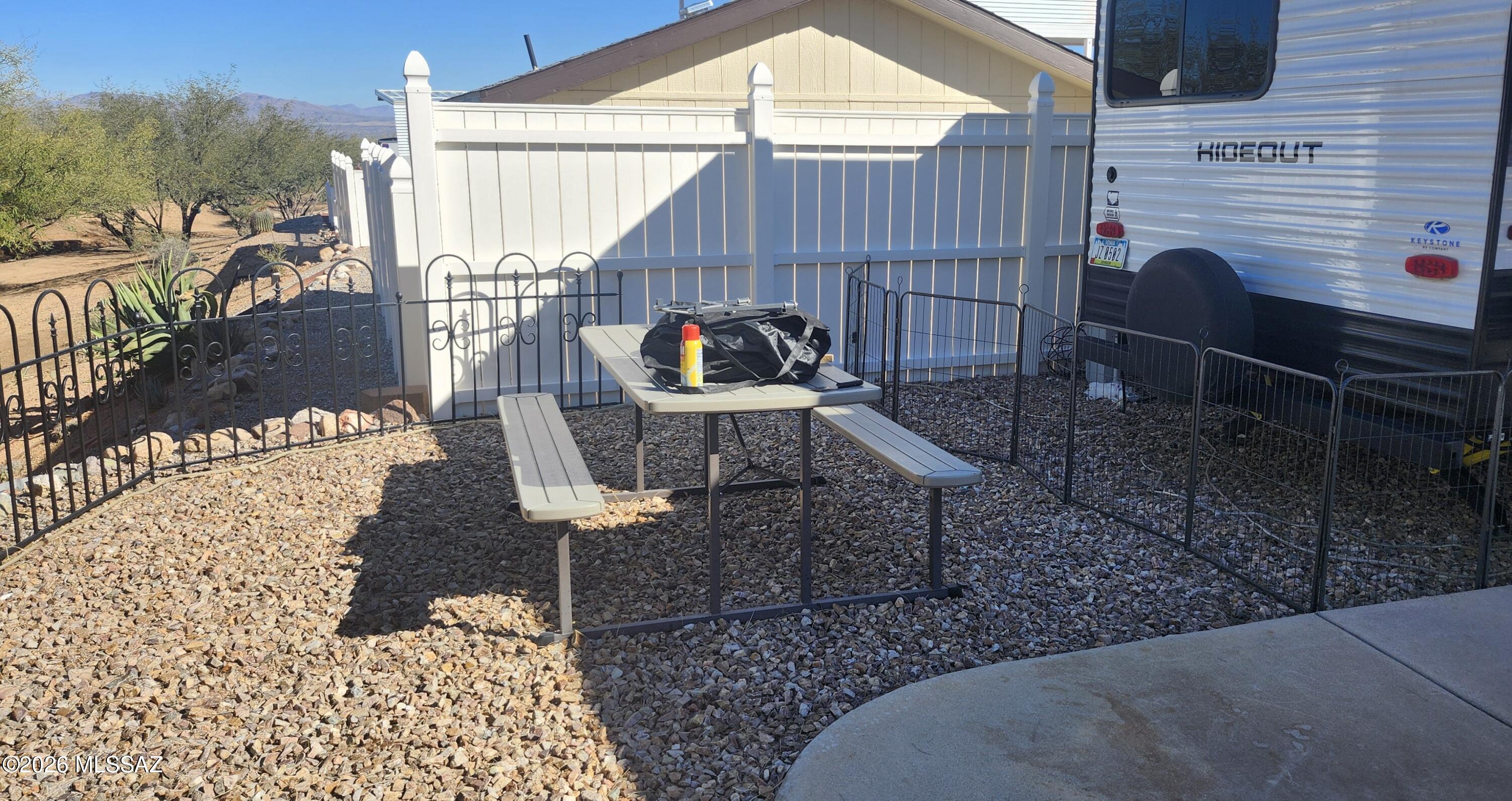 27 Gray Hawk Loop, Unit 27 Benson, AZ 85602 - Photo 7 of 12