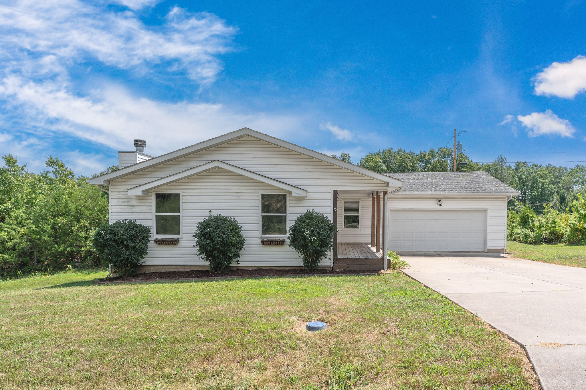 106 Rainbow Hill Lane Reeds Spring, MO 65737 - Photo 1 of 1 (c)BRPhotography106RainbowHill-1