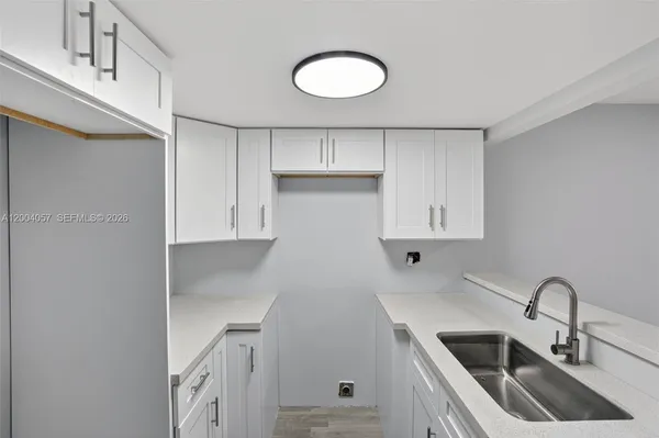 $299,900 | 2276 West 56th Street, Unit 109, Hialeah, FL 33016