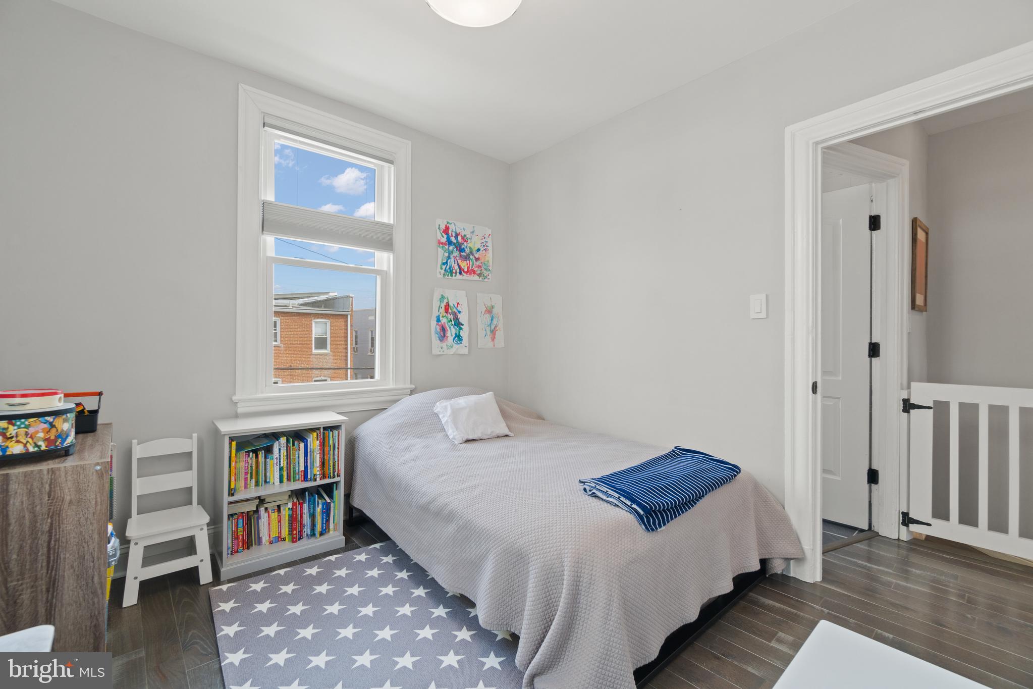 725 Roxboro Place Northwest Washington, DC 20011 - Photo 6 of 27 Gallery Image 6