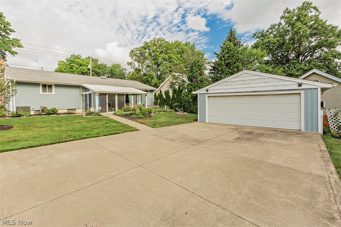 961 Som Center Road Cleveland, OH 44143 - Photo 31 of 35 Gallery Image 31