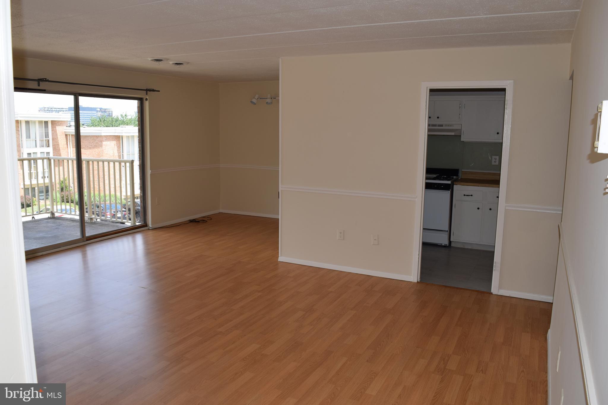 2622 Fort Farnsworth Road, Unit 216 Alexandria, VA 22303 - Photo 12 of 54 Gallery Image 12